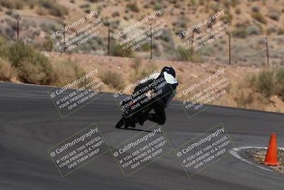 media/Apr-19-2025-AHRMA (Sat) [[3d98ca3309]]/Race/Group 5/Turn 4/